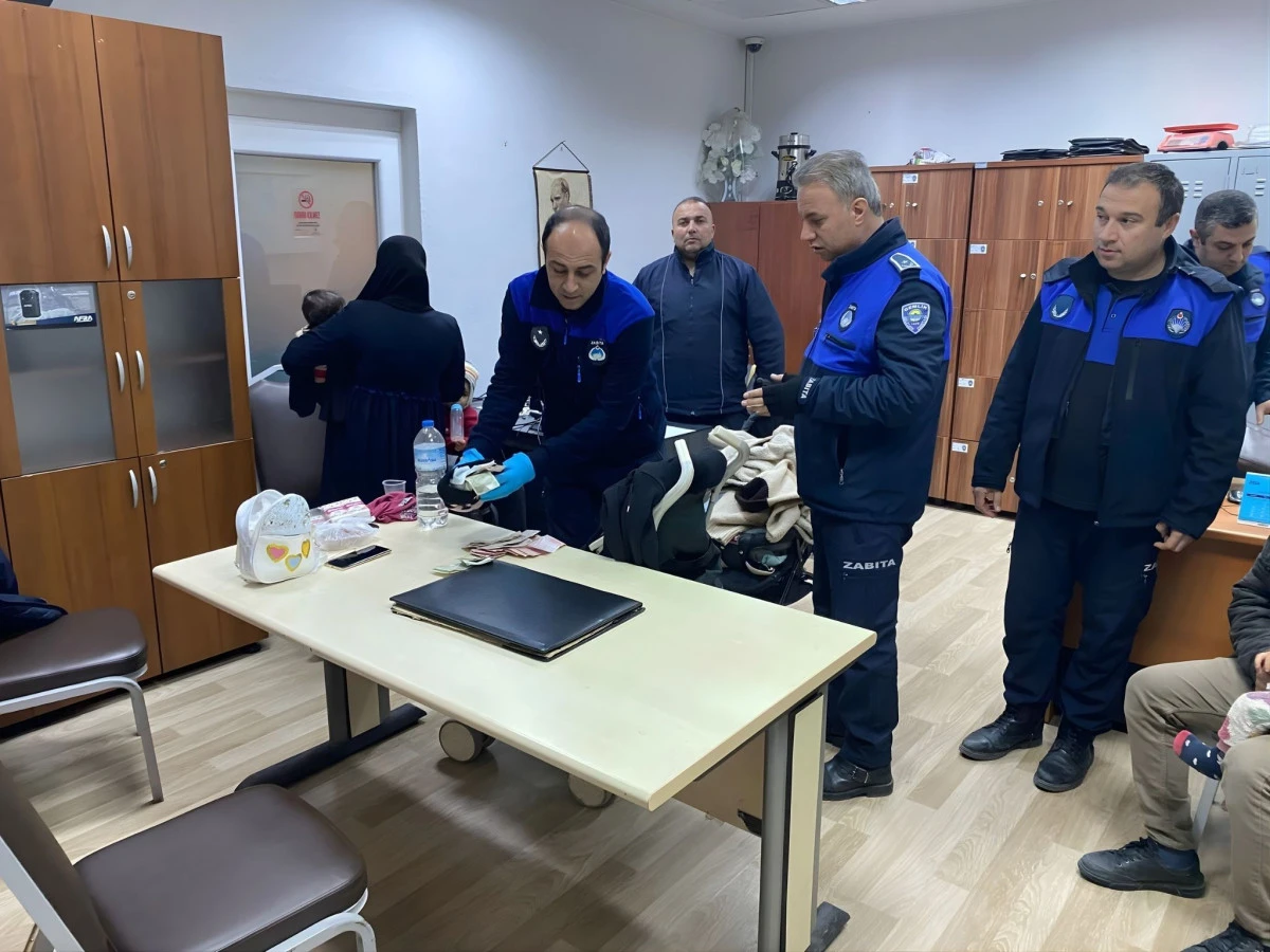 Gemlik&rsquo;te Dilencilik Denetimi: &Ccedil;ocuk Kullanıldığı İddiasıyla İşlem Yapıldı