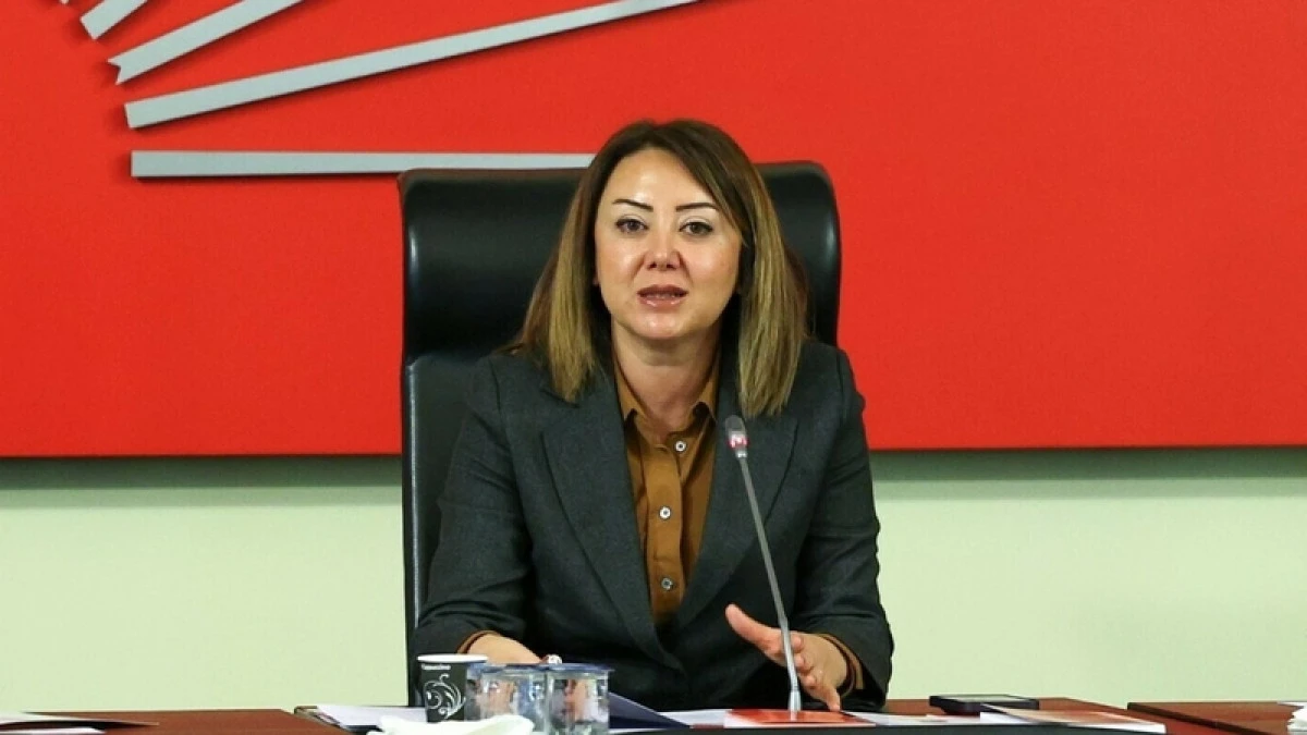 G&uuml;l &Ccedil;iftci'den Feti Yıldız'a "Canlı Yayın" Yanıtı: "Konu Mevzuat Eksikliği Değil, Siyasi Tercih"