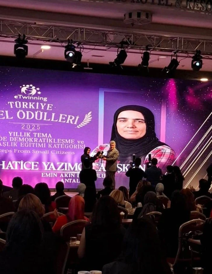 Hatice Yazımcı Çalışkan Öğretmen, eTwinning 16. Ulusal Konferansına Projeleriyle Katıldı
