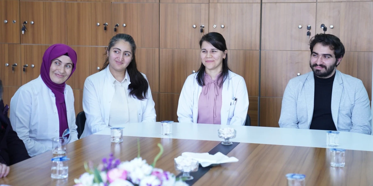 İLLER ARASI MAZERETE BAĞLI YER DEĞİŞTİRME BAŞVURUSUNDA BULUNAN &Ouml;ĞRETMENLERİN ATAMALARI GER&Ccedil;EKLEŞTİ