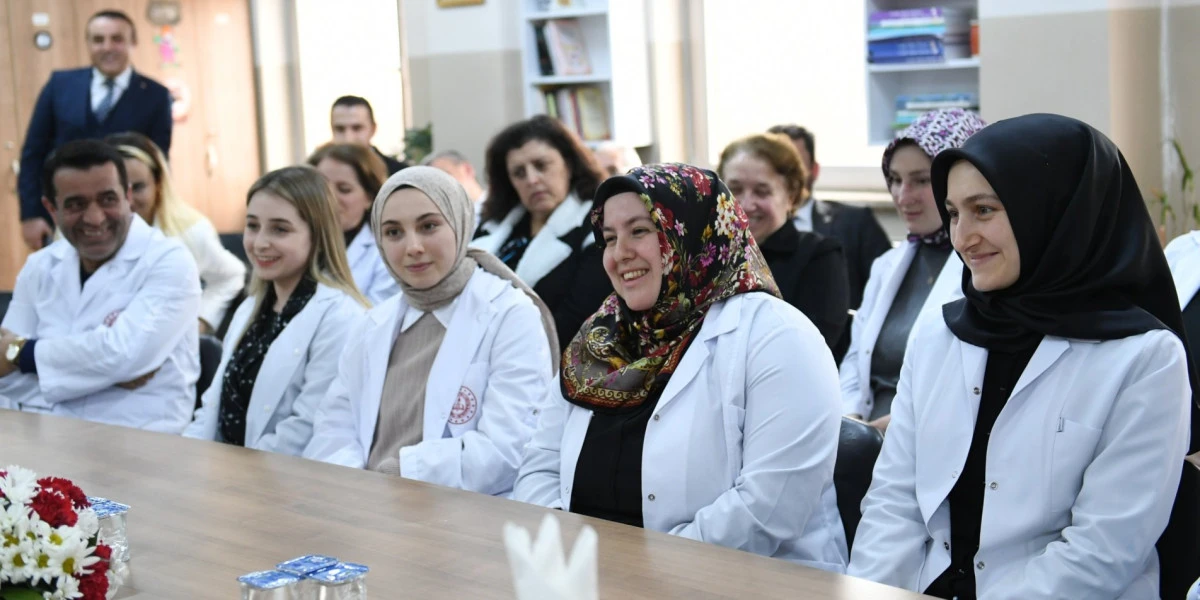 İLLER ARASI MAZERETE BAĞLI YER DEĞİŞTİRME BAŞVURUSUNDA BULUNAN &Ouml;ĞRETMENLERİN ATAMASI YAPILDI