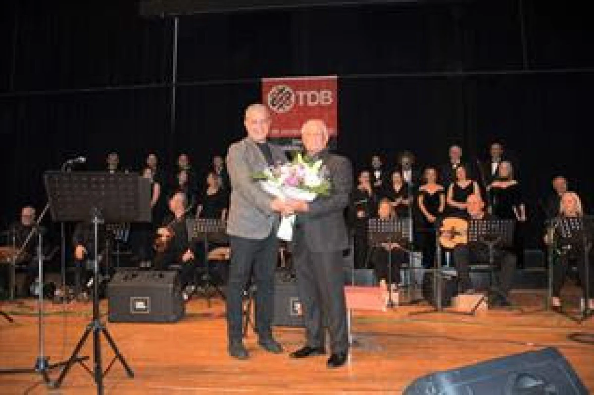 İZDO Türk Sanat Müziği Korosu'ndan Unutulmaz Konser