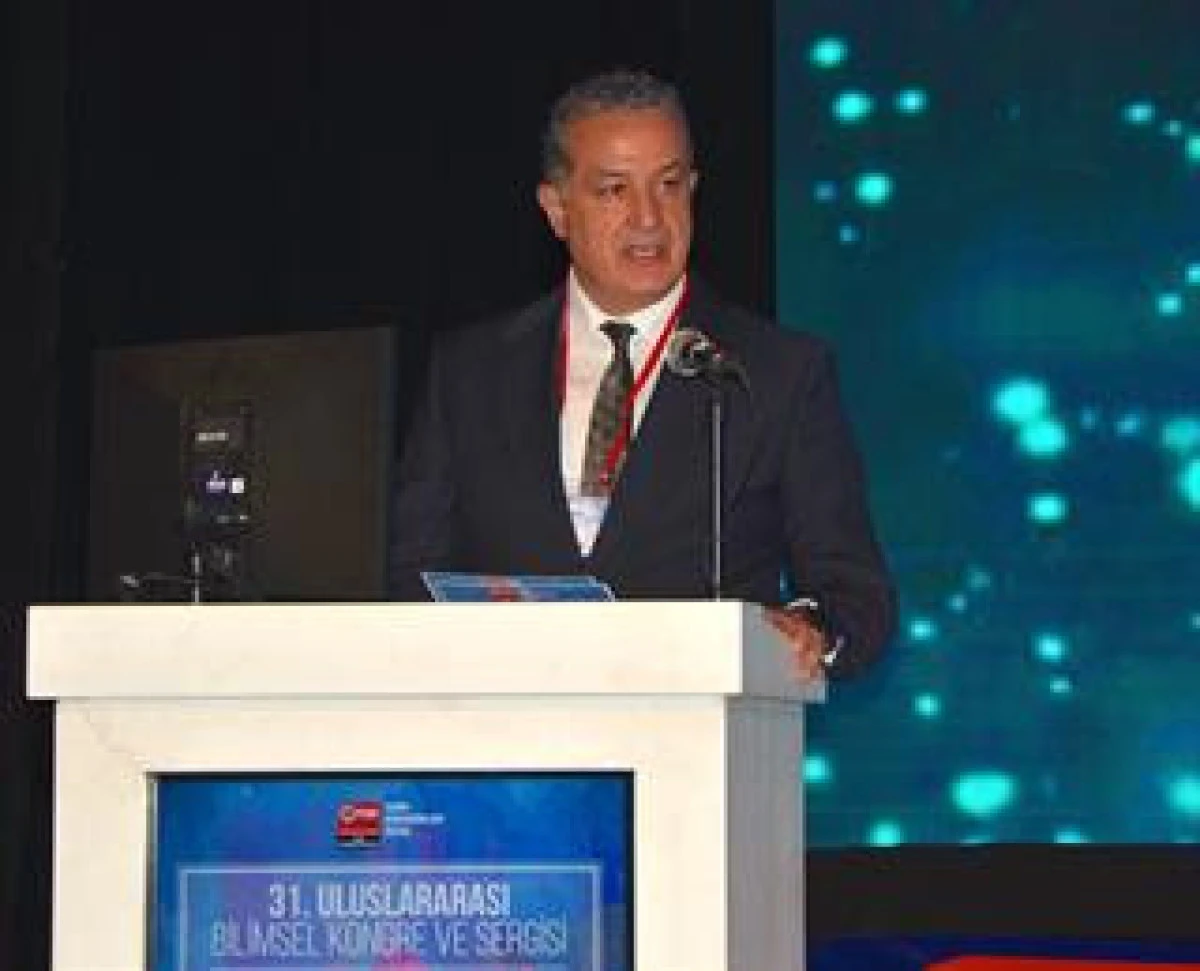 İZDO&rsquo;dan Toplum Sağlığı İ&ccedil;in G&uuml;&ccedil;l&uuml; Seferberlik: "Sağlıklı Bir Gelecek Ağız ve Diş Sağlığından Başlıyor"