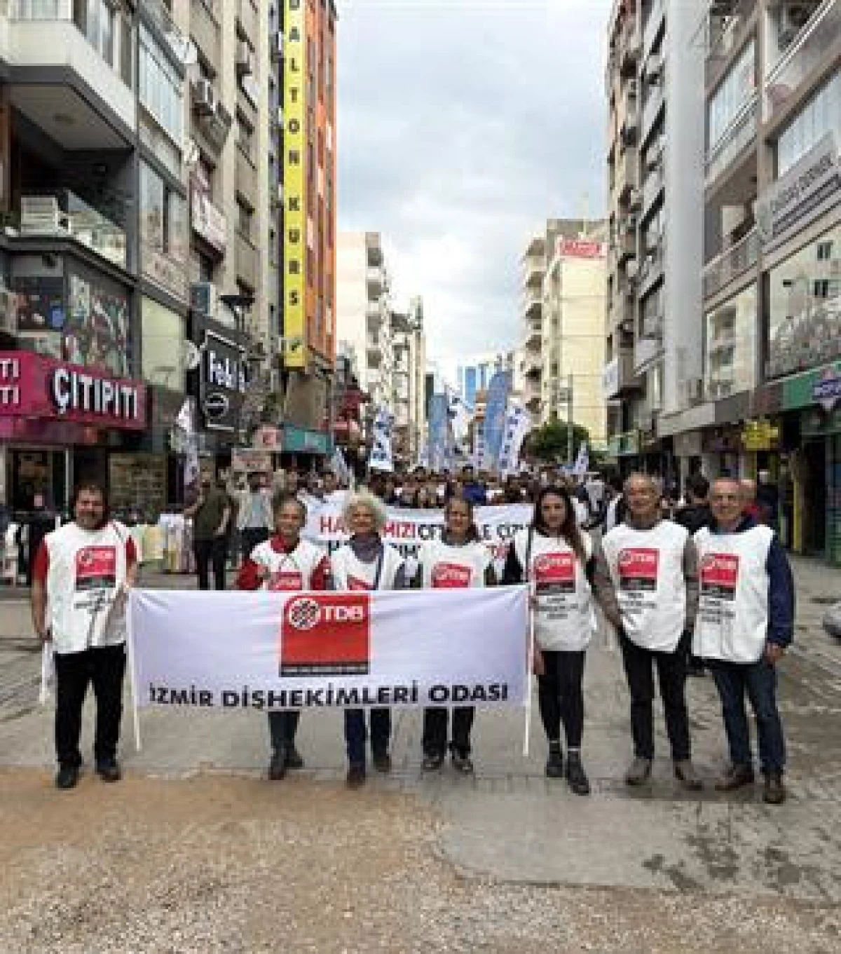 İzmir Dişhekimleri Odası'ndan Birlik ve Beraberlik Mesajı