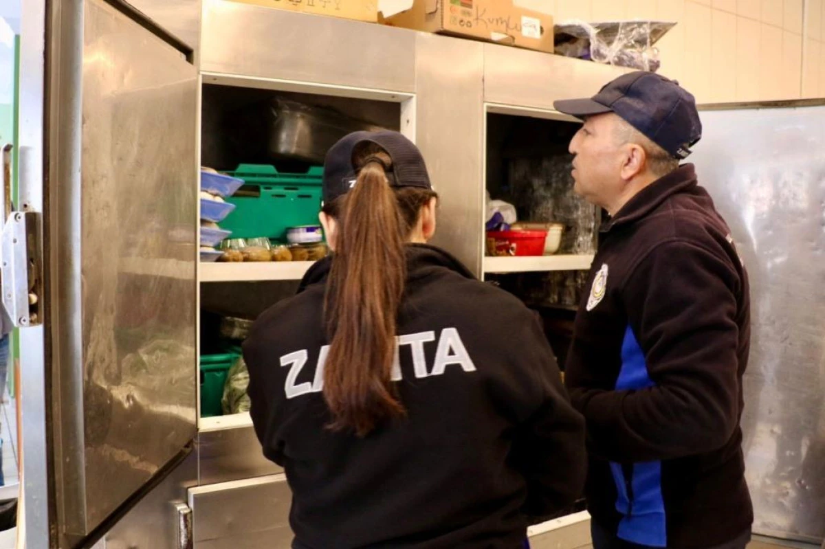 Kaş’ta zabıta ekiplerinden eş zamanlı denetim