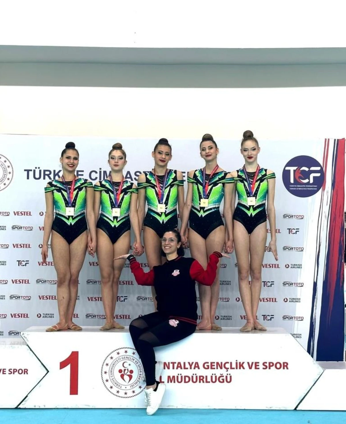 Muratpaşa Cimnastikte T&uuml;rkiye Şampiyonu Oldu