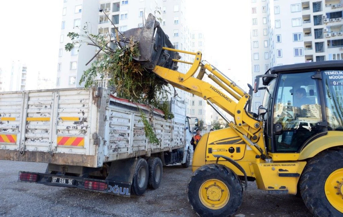 Muratpaşa&rsquo;da &ccedil;evreyi kirletenlere 1 milyon 395 bin lira ceza