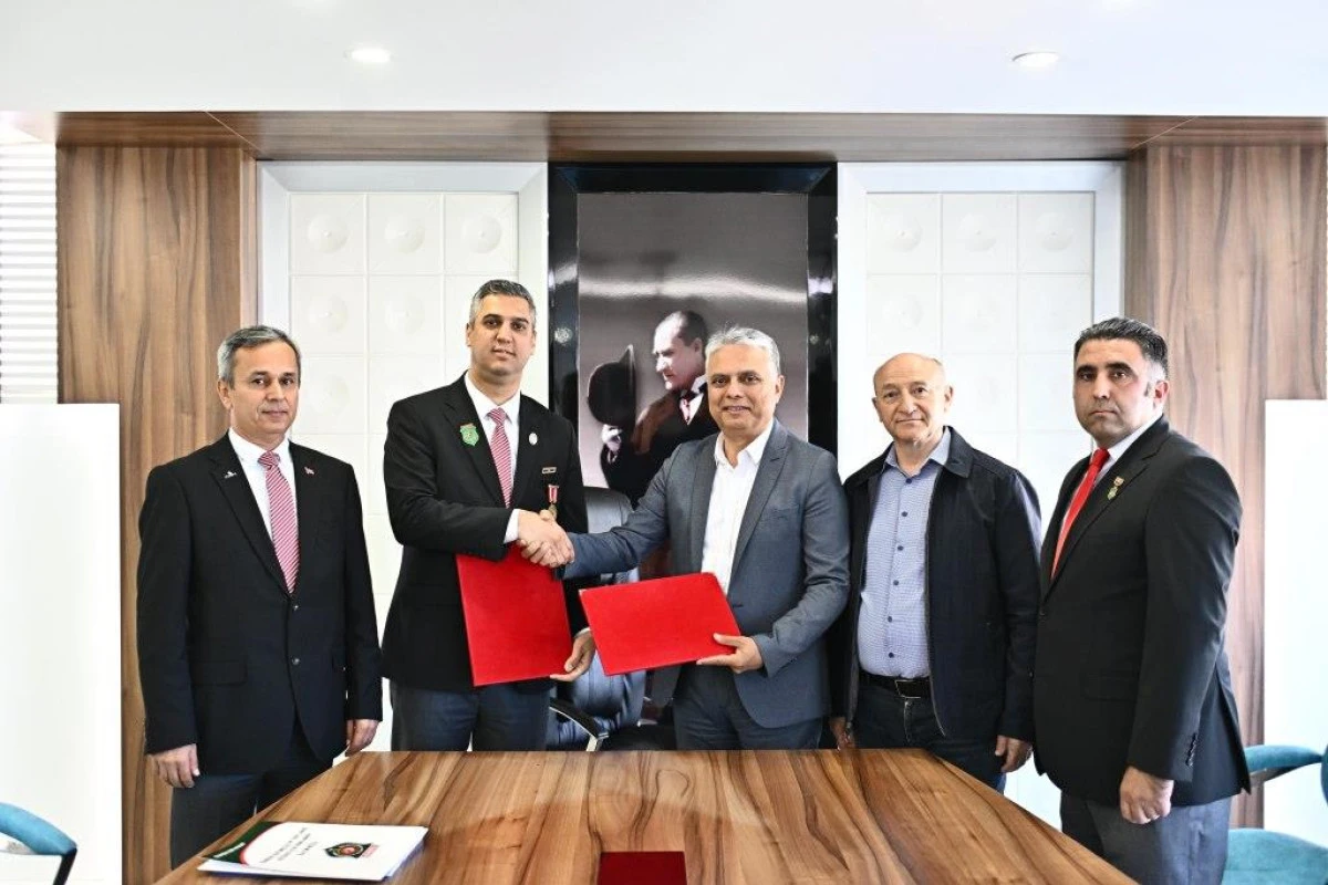 Muratpaşa’dan şehit aileleri ve gaziler için protokol