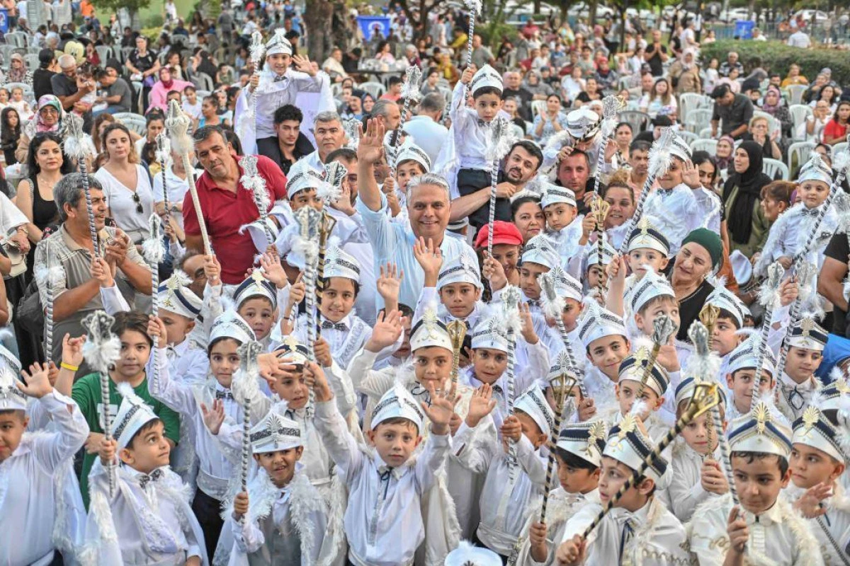 Muratpaşa&rsquo;dan S&uuml;nnet Ş&ouml;leni Heyecanı: 120 &Ccedil;ocuk İ&ccedil;in Unutulmaz Kutlama!