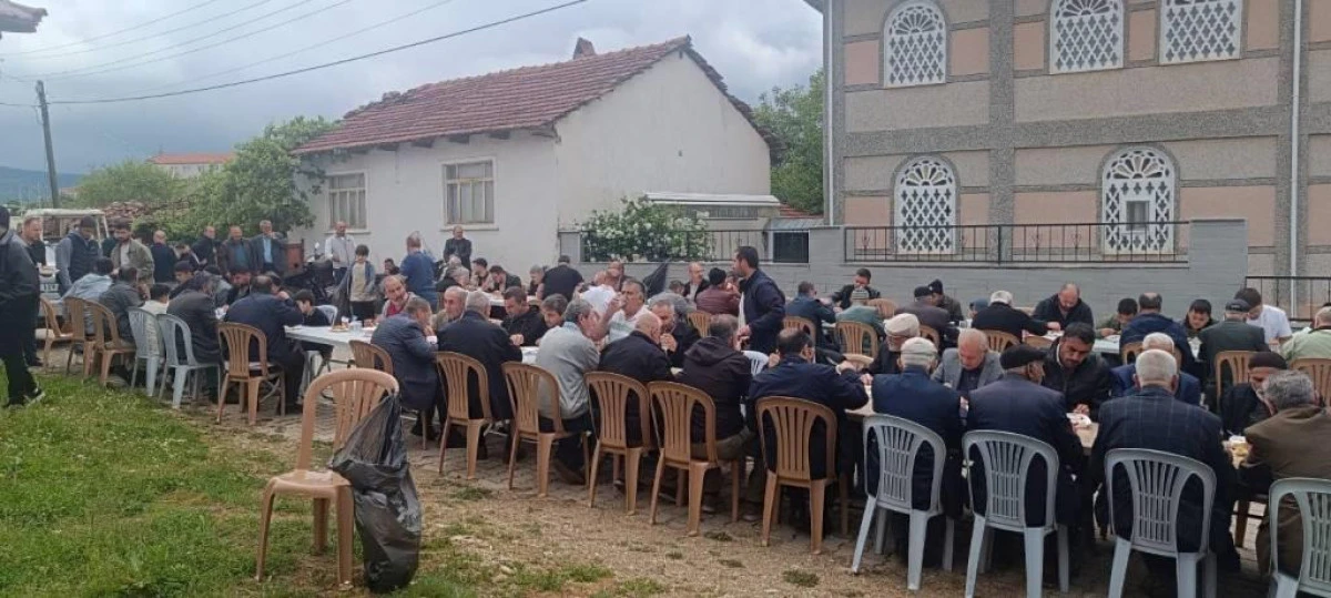 Pazaryeri&rsquo;nde &Ccedil;ifte Bayram Coşkusu: Hıdırellez ve Bayram Sevinci Bir Arada!