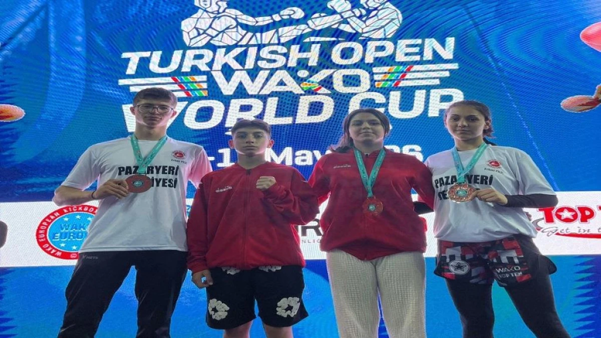 Pazaryeri&rsquo;nin Altın Yumrukları D&uuml;nya Kupası&rsquo;nda Tarih Yazdı