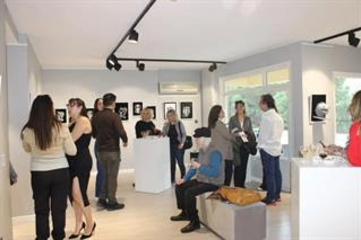 Sanat, Teknoloji ve D&uuml;ş&uuml;ncenin Kesişimi: &ldquo;Potansiyel&rdquo; Sergisi A&ccedil;ıldı