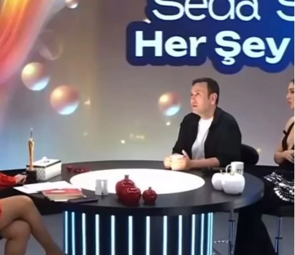 Seda Sayan Sordu, Özgür Aras Yanıtladı: 