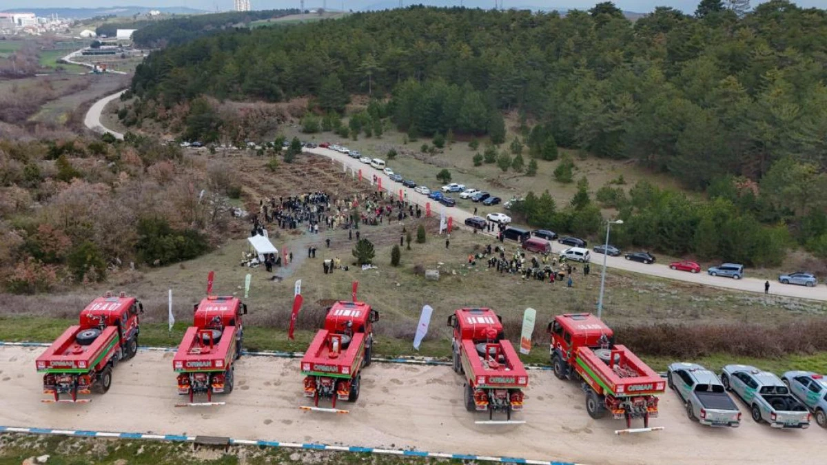 Şeyh Edebali&rsquo;nin Vefatının 700. Yıl D&ouml;n&uuml;m&uuml;nde 700 &Ccedil;ınar Toprakla Buluştu