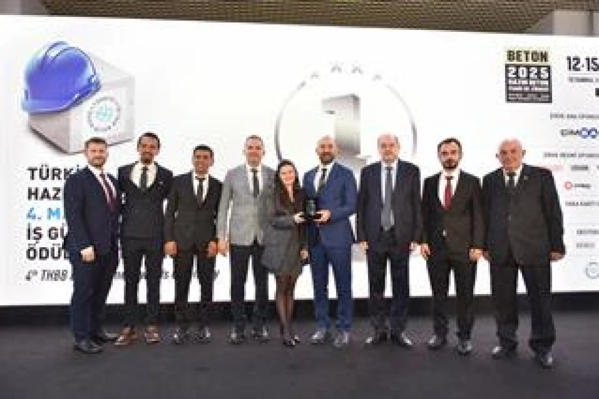Türkiye Hazır Beton Birliğinin 4. Mavi Baret İş Güvenliği Ödülleri sahiplerini buldu