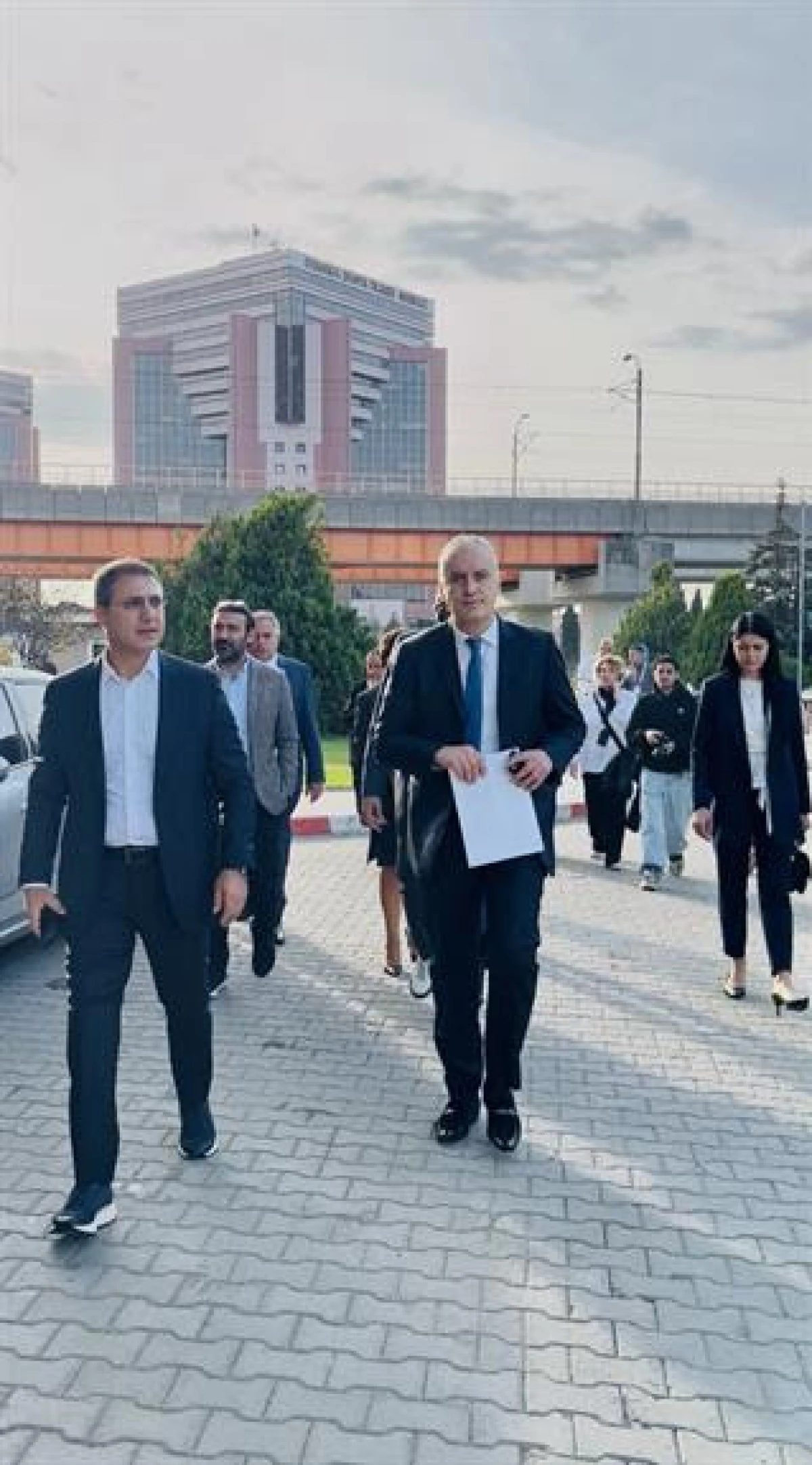 TÜRSAB’DA 8 MİLYON 230 BİN LİRALIK İSRAF PATLADI, HACIALİOĞLU KİTAPLARI DEĞİL İÇİNDEKLERİ YERE ÇARPTI!