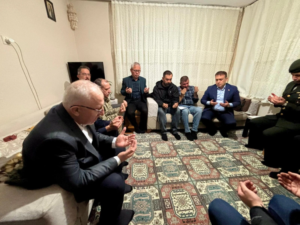 Vali Sözer’den Şehit Astsubay İlhan Ongan’ın Ailesine Ziyaret
