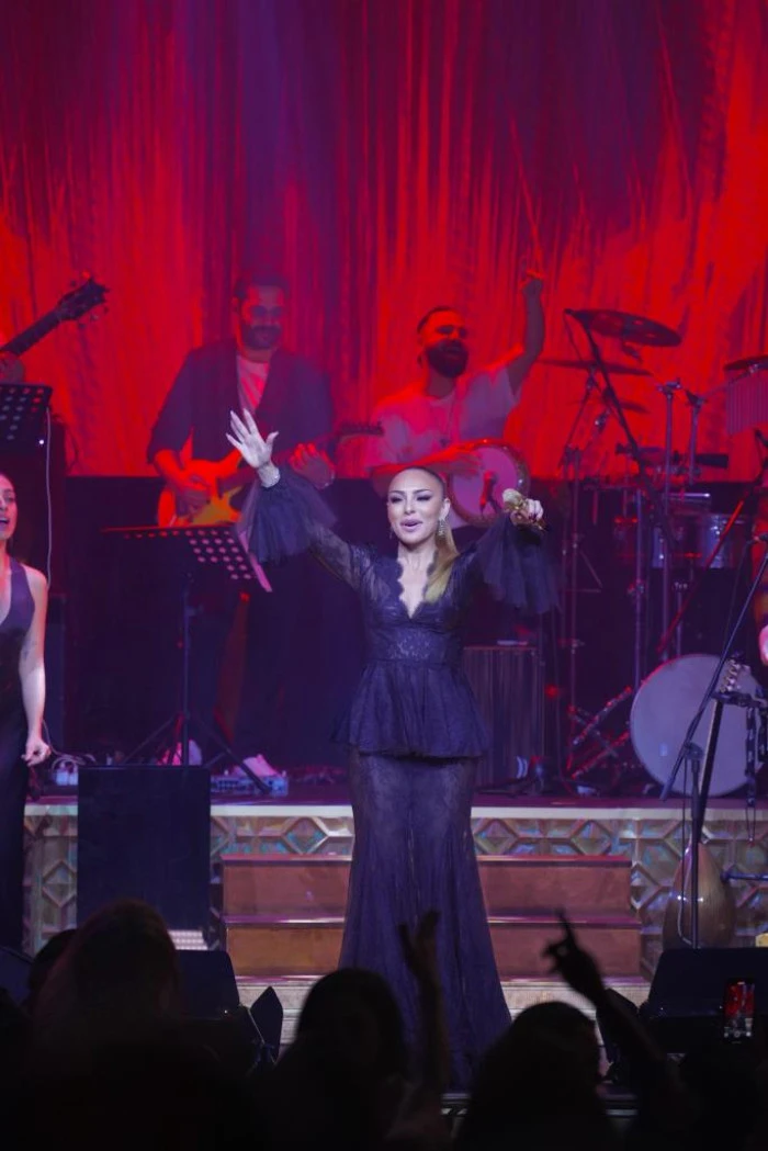 Ziynet Sali’den Muazzez Abacı’ya Duygulandıran Saygı…- Videolu Haber